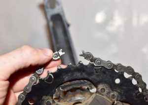How to Remove a Bike Chain Without Special Tools